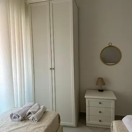 Days In 4* Roma